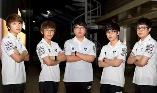 Twistzz 向 Liquid 告别：“我感谢我在这段时间的经历”