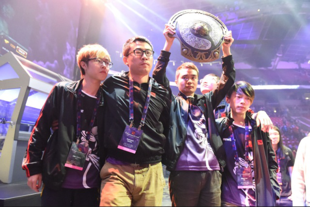 JDG败者群访 主教练战马：夏天成绩比春天还糟糕，我做的不够好